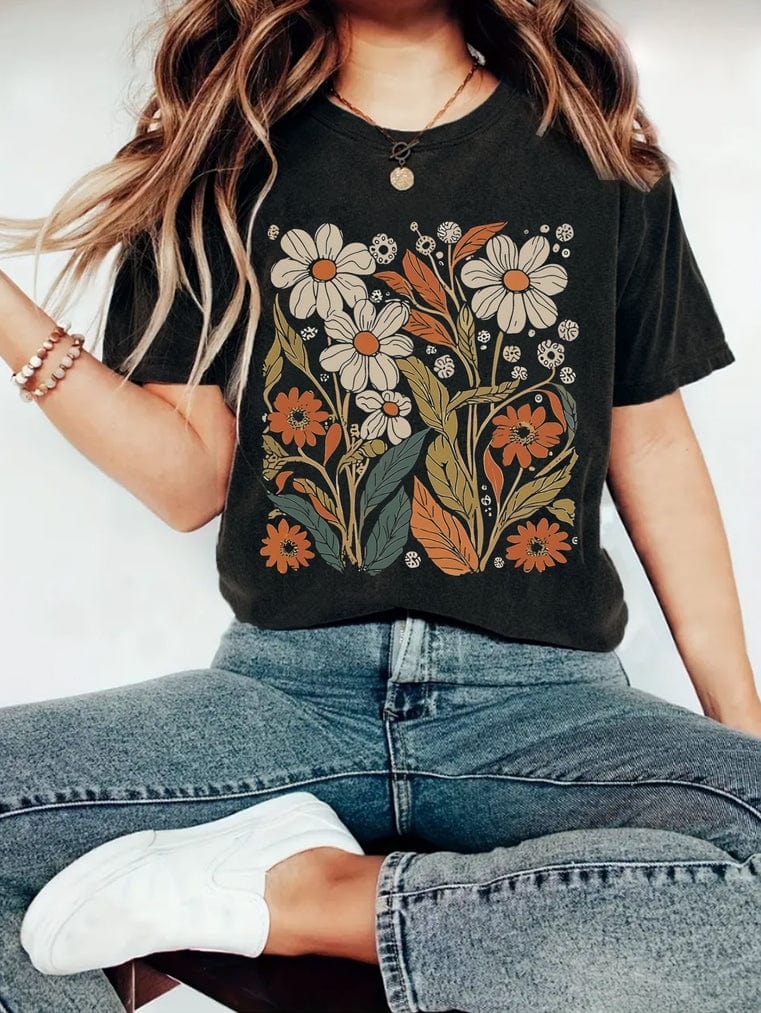 Rosa Clothing Rosa Clothing Botanical Floral Wildflower Short Sleeve Basic T-Shirt in Black - Little Miss Muffin Children & Home