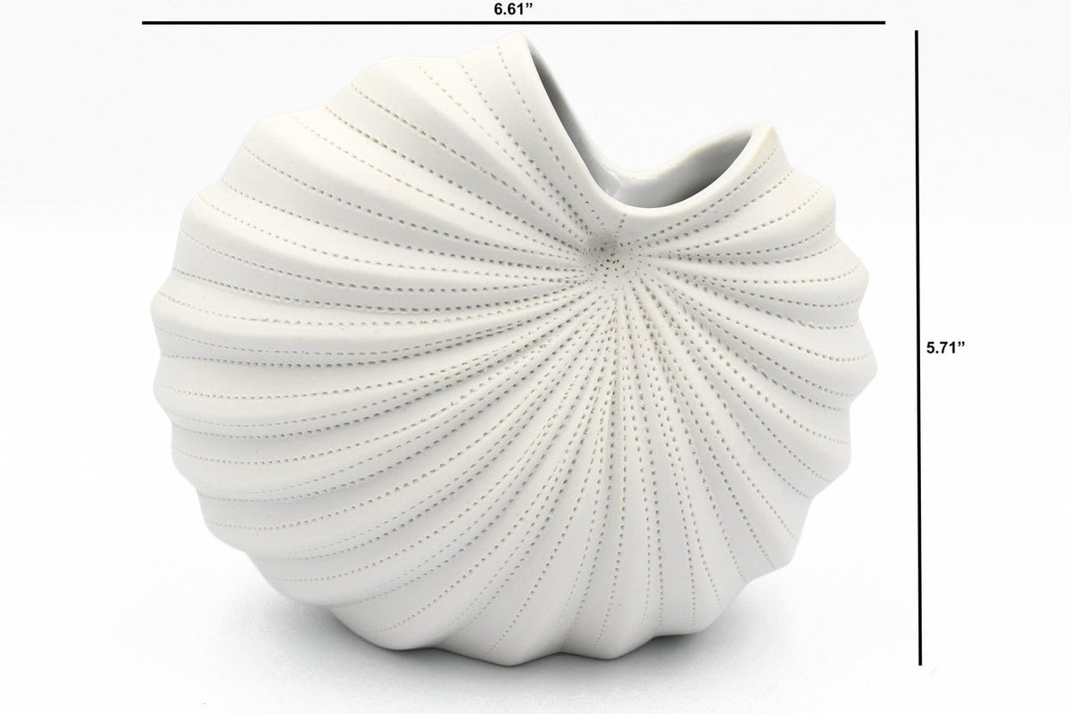Art Floral Trading Art Floral Trading Palm Cockle Porcelain Ceramic Bud Vase - Little Miss Muffin Children & Home