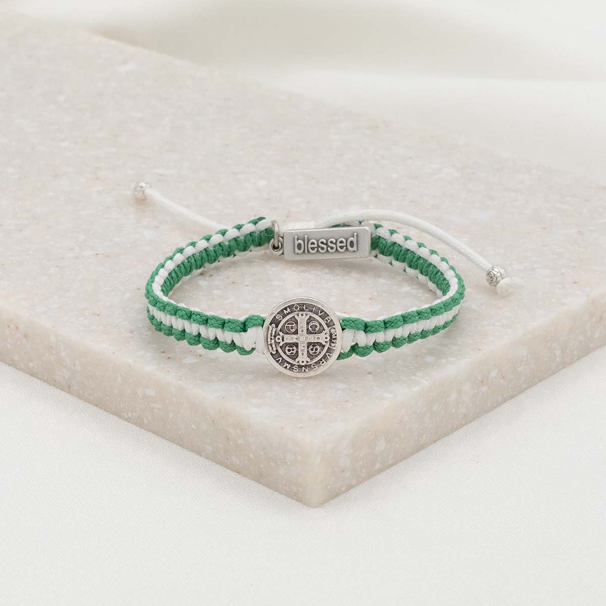 School Spirit Blessing Bracelet 1 Medal Green/White/Silver