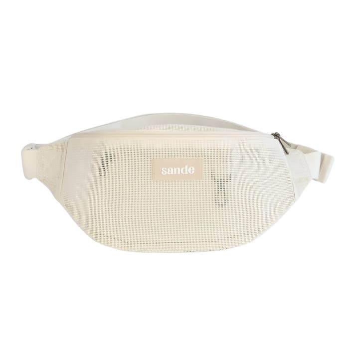 Sande™ Essentials Crossbody Bag in Sand
