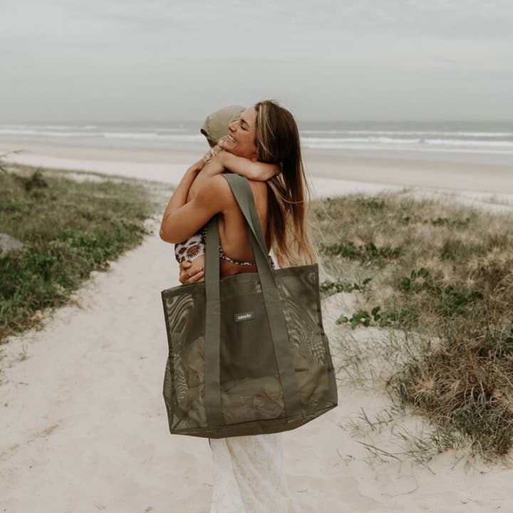 Sande Kids Beach Hauler™ Mini Mesh Beach Bag in Pandanus - Little Miss Muffin Children & Home