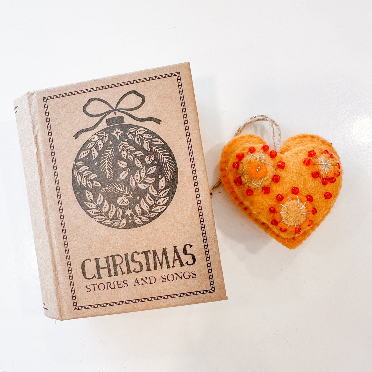 felt ornament with gift box