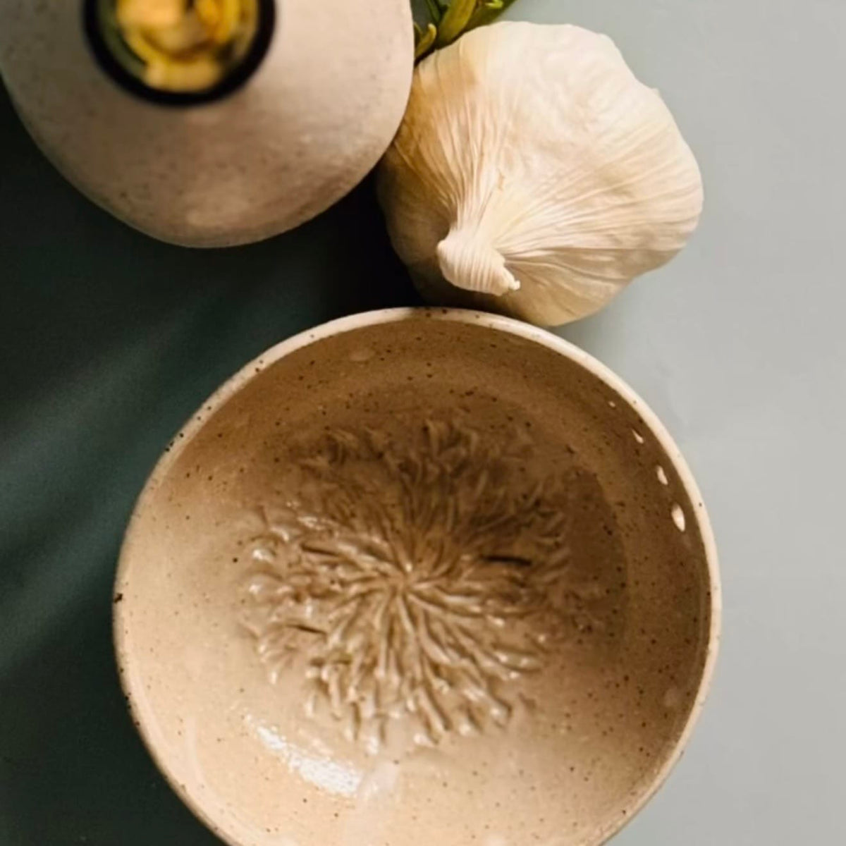Garlic Bowl