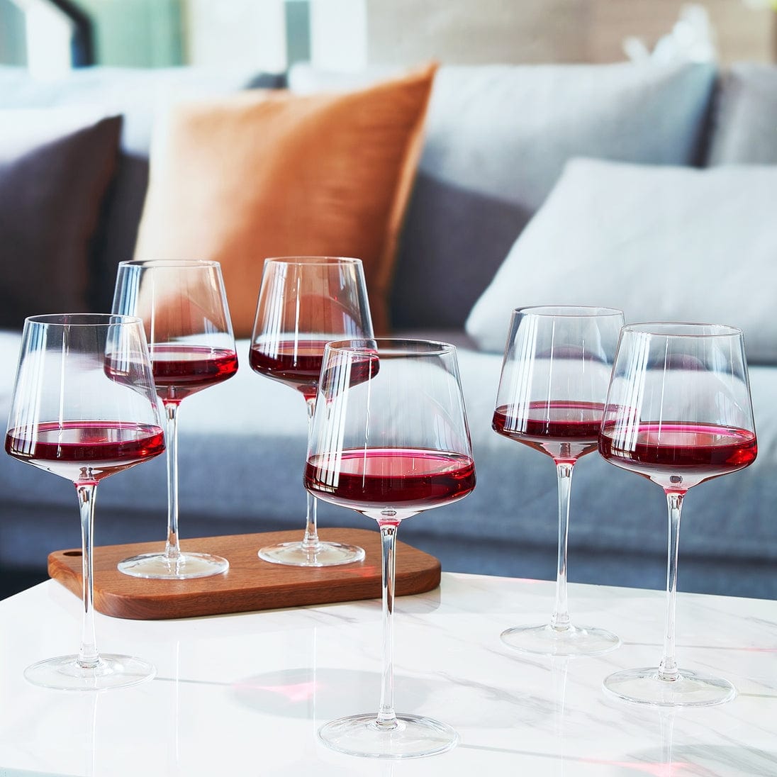 Set of 6 chip-resistant crystal stemmed wine glasses