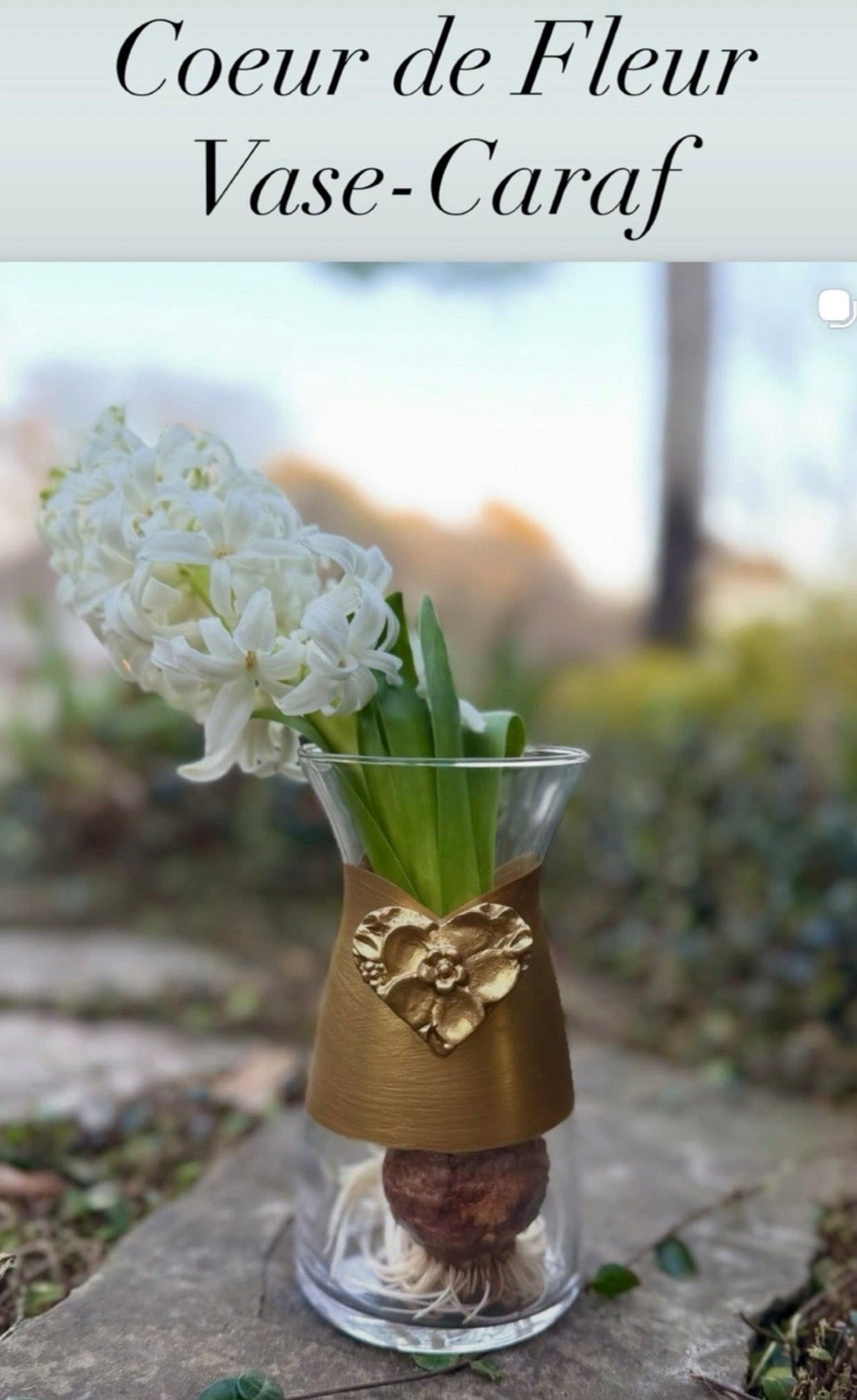 Vase-Caraf Couer de FLeur (Heart of Flower)