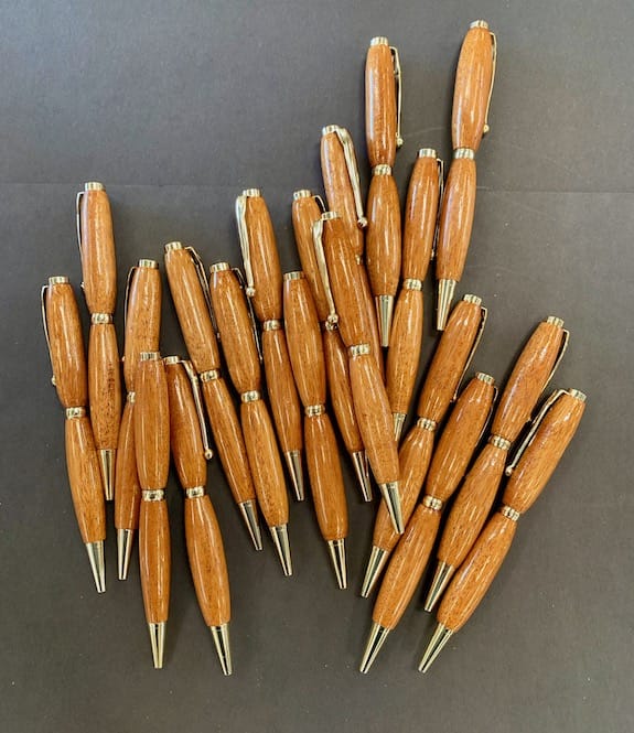 Streetcar Pen Slim Gold Trim