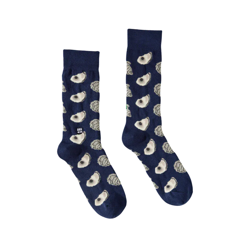 Navy Oyster Socks