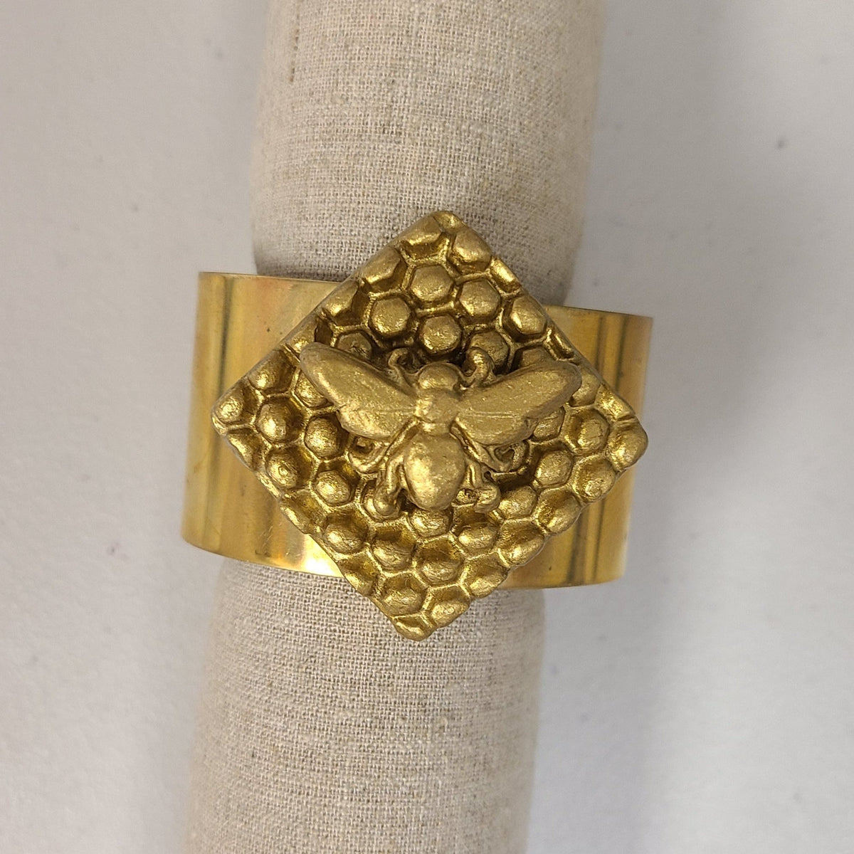 Carol Cassisa Carol Cassisa Cuff Bracelet Rusche - Little Miss Muffin Children & Home