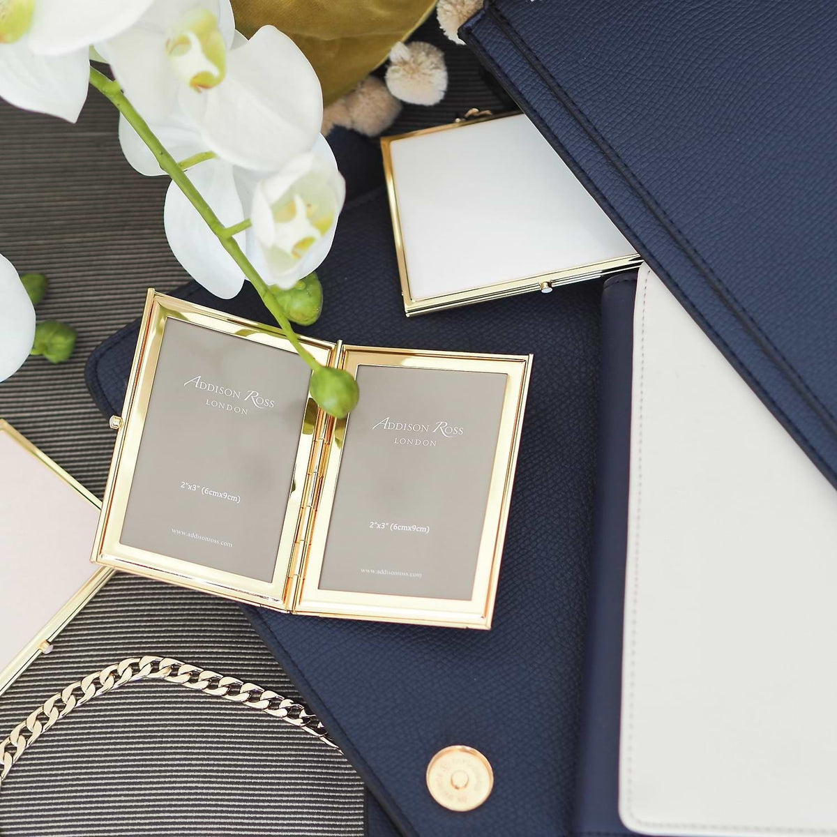 Powder Blue & Gold Travel Frame 2x3