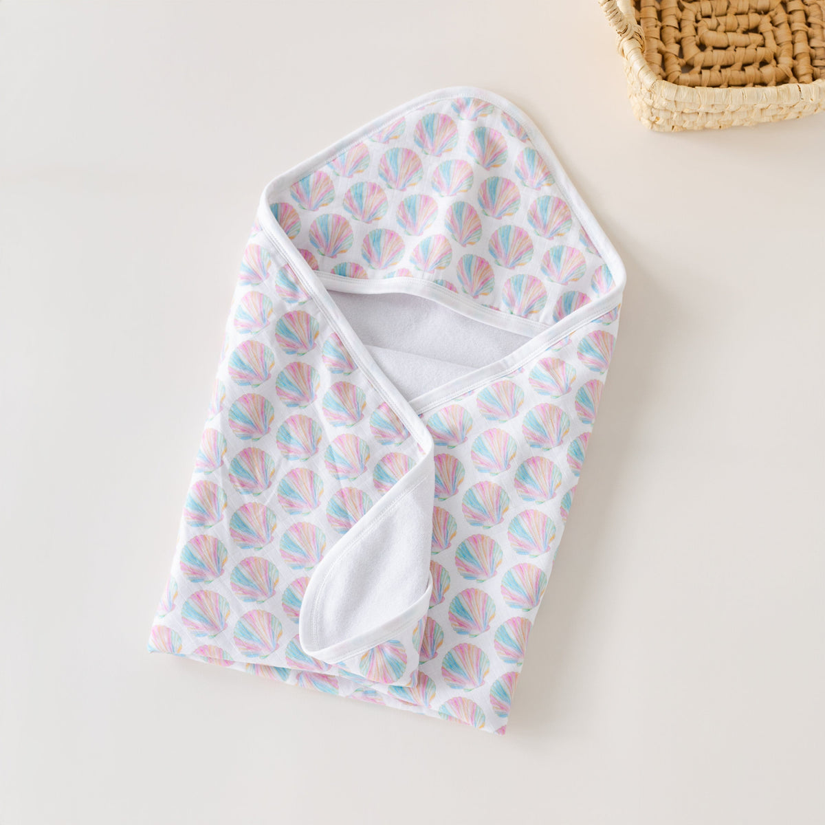 Shell Yeah! Muslin Hooded Baby Towel