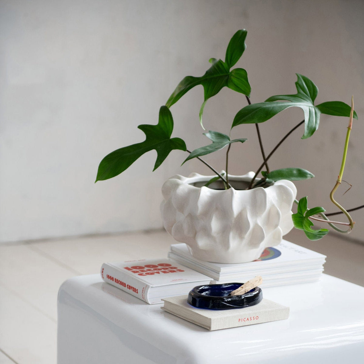 Matte White Stoneware Sculptural Planter (Holds 7" Pot)