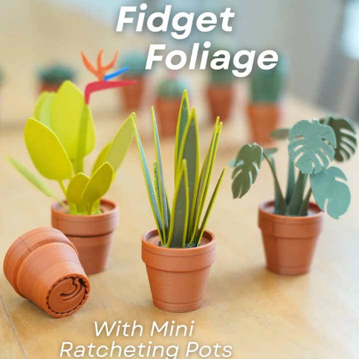 PYE Games Spin Clicker Foliage Pot, 3 Available Styles - Little Miss Muffin Children & Home
