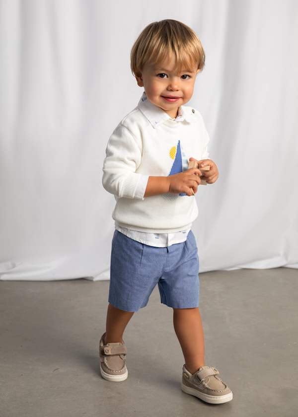 Linen Shorts in Capri Blue