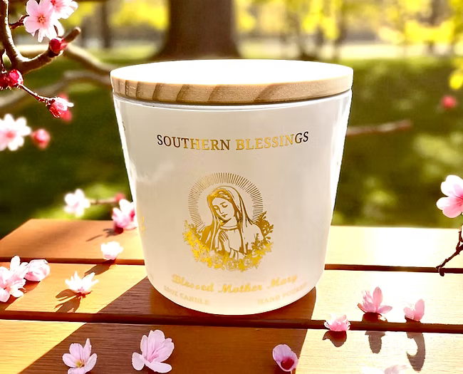 Southern Lights Southern Blessings 10oz Candle - Little Miss Muffin Children & Home