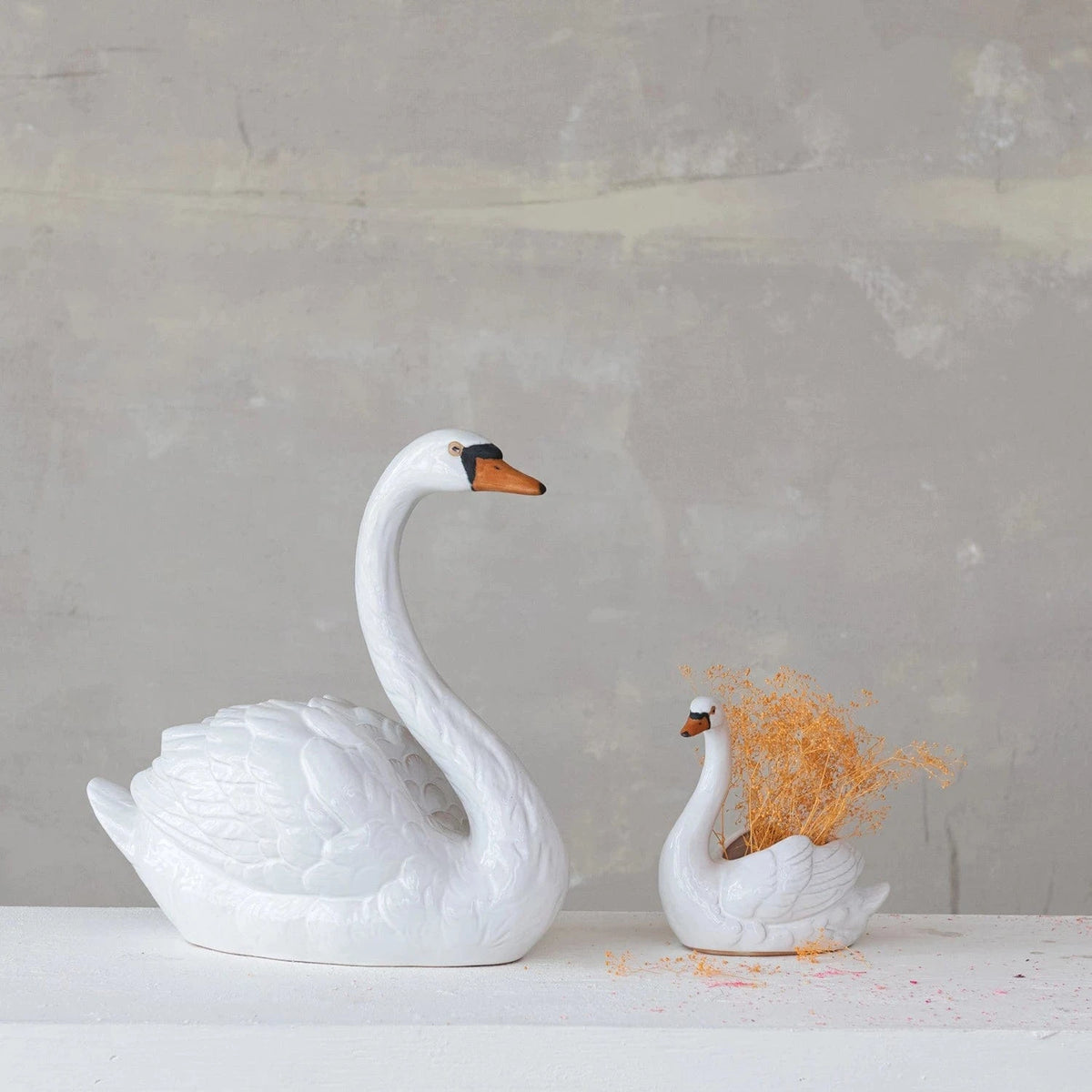 swan flower planter