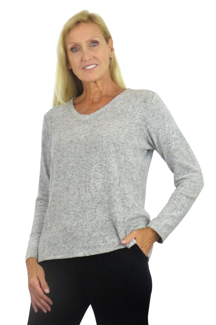 grey 3/4 sleeve top
