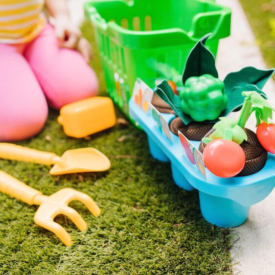 Melissa & Doug Melissa & Doug Vegetable Gardening Play Set - Little Miss Muffin Children & Home