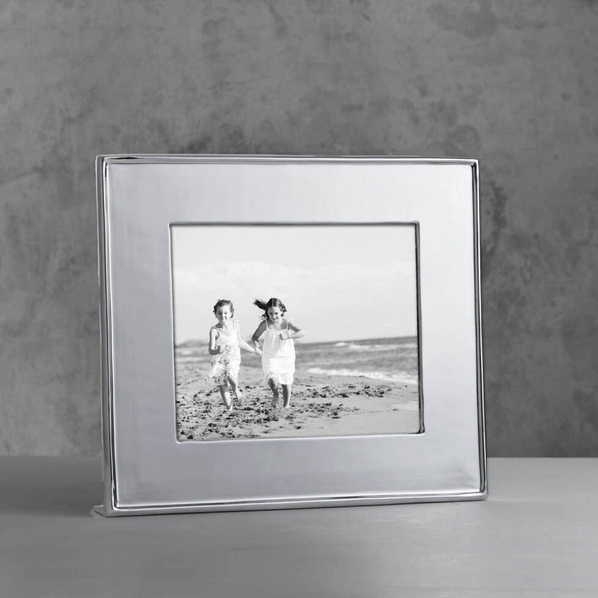Beatriz Ball Beatriz Ball Jason Horizontal Frame - Little Miss Muffin Children & Home