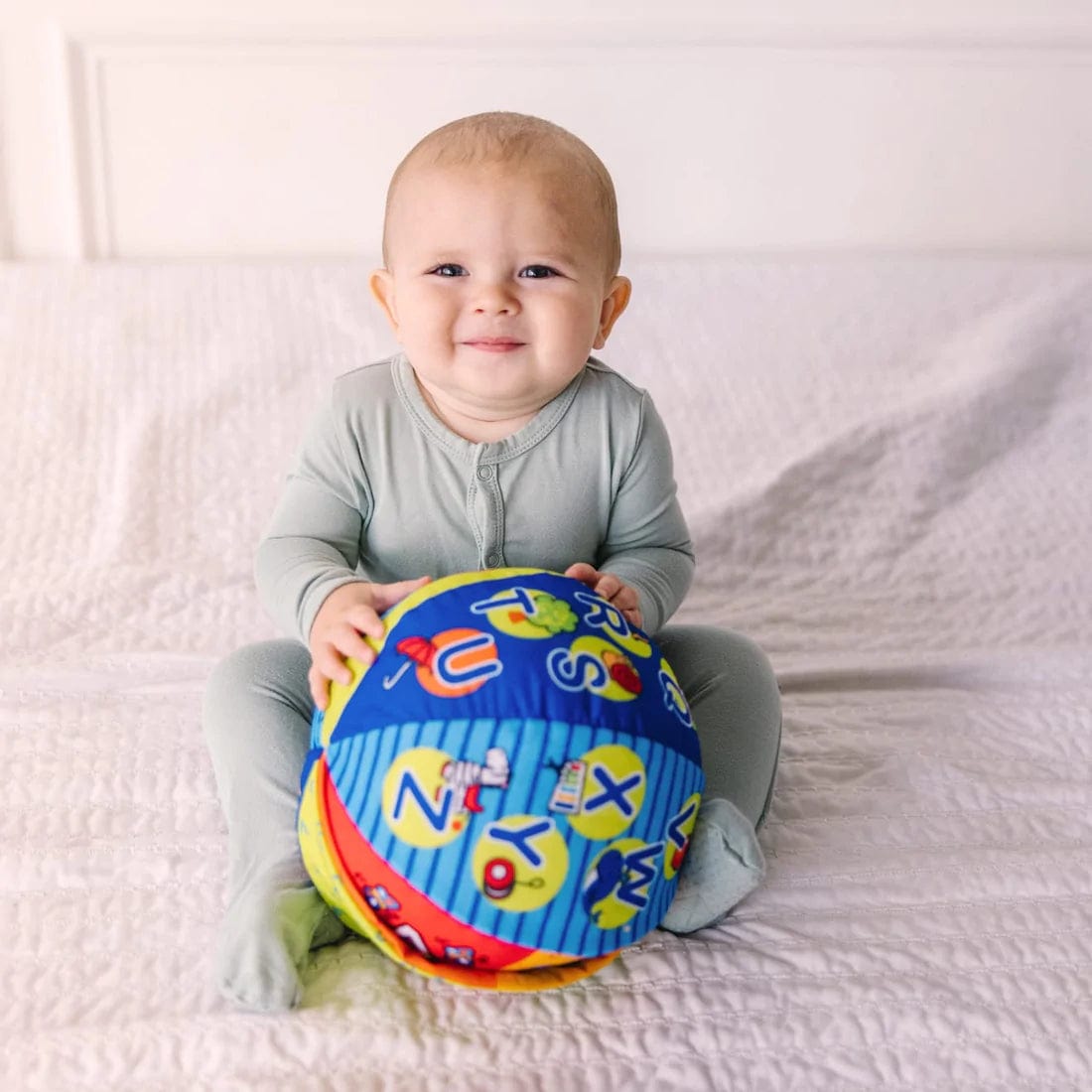 Melissa & Doug Melissa & Doug 2-in-1 Talking Ball Learning Toy - Little Miss Muffin Children & Home