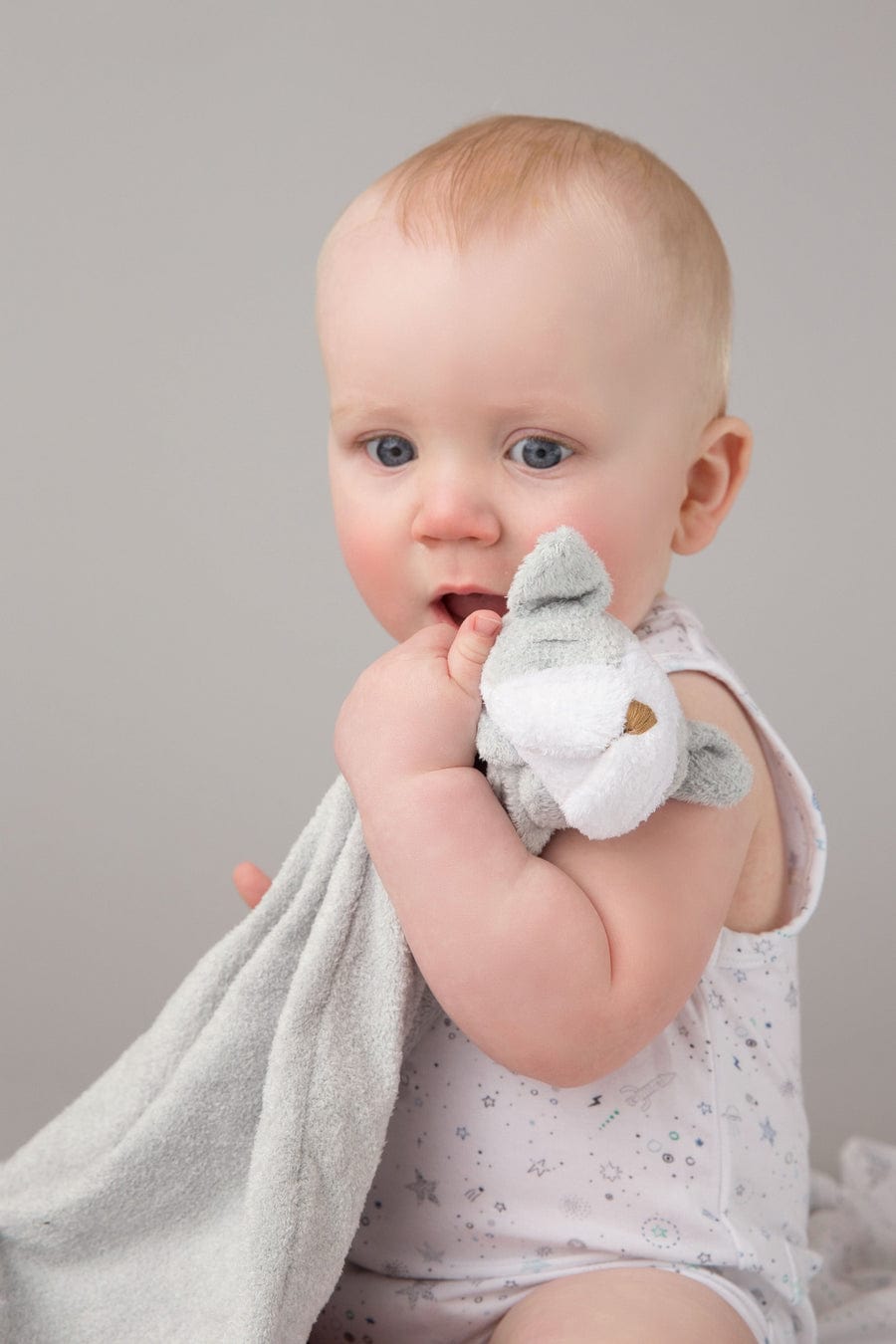 Angel Dear Angel Dear Bulldog Blankie - Little Miss Muffin Children & Home