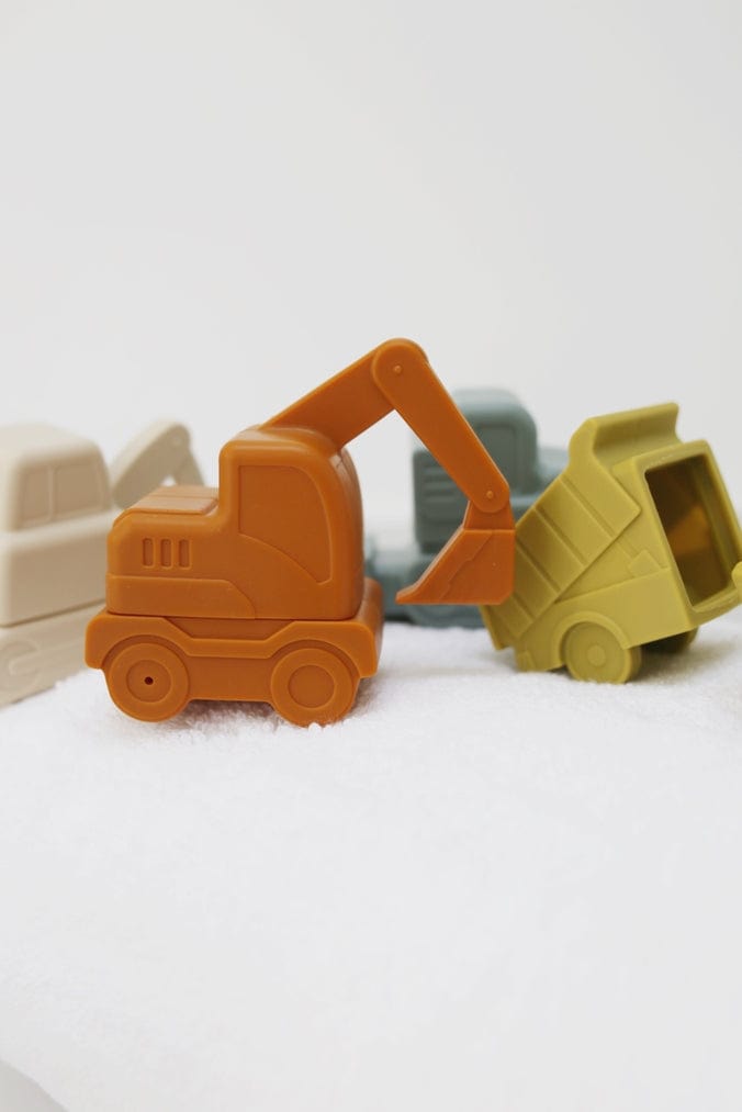 Marlowe & Co Marlowe & Co Construction Silicone Bath Toy Set - Little Miss Muffin Children & Home