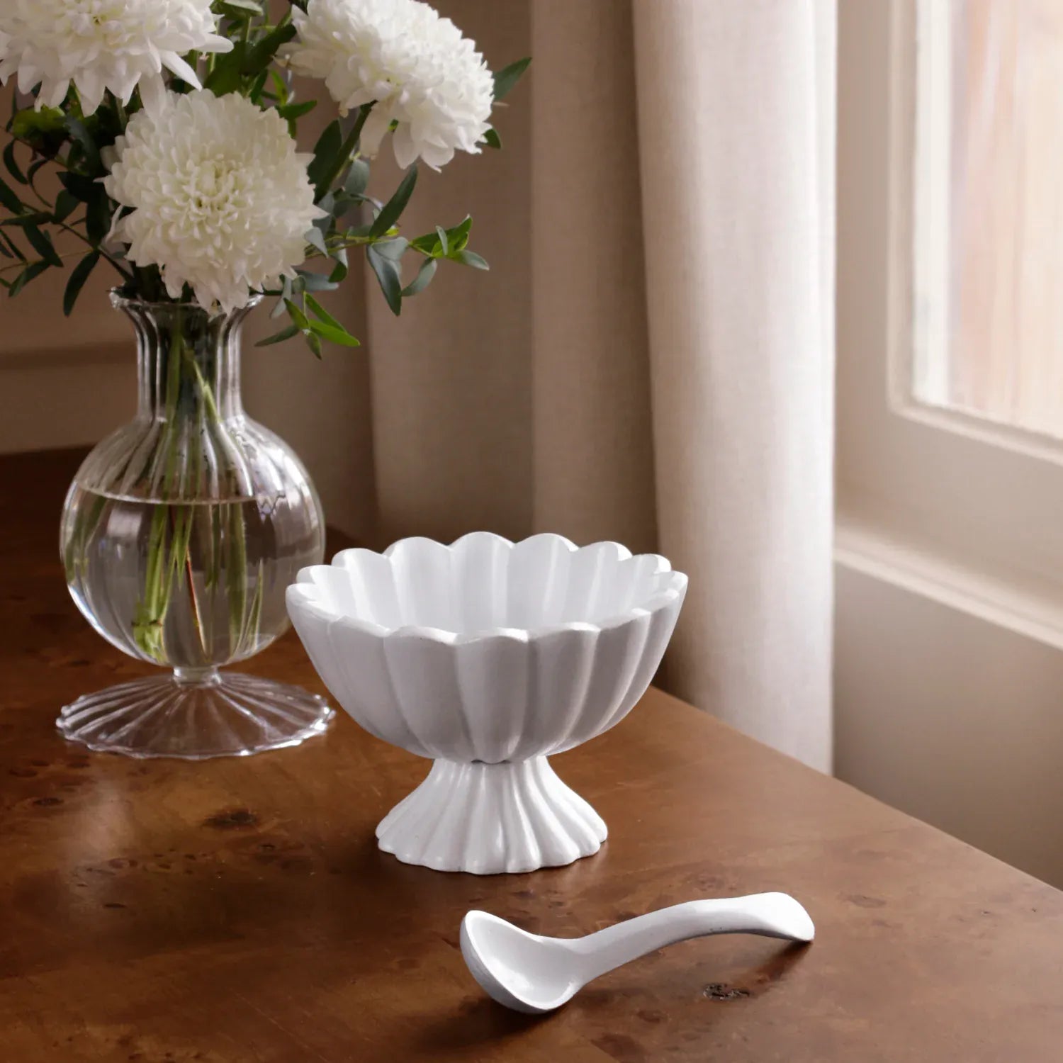 Vida Vienna Mini Pedestal with Spoon