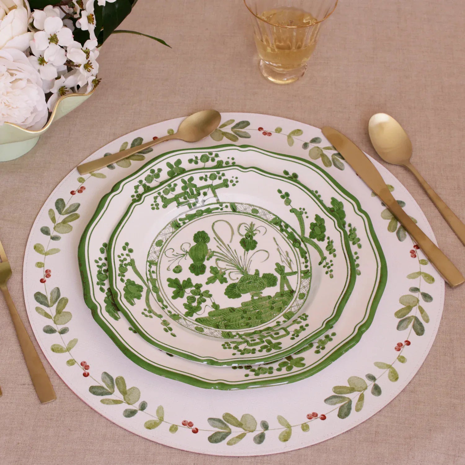 Vida Faenza 11" White & Green Dinner Plate Set of 4