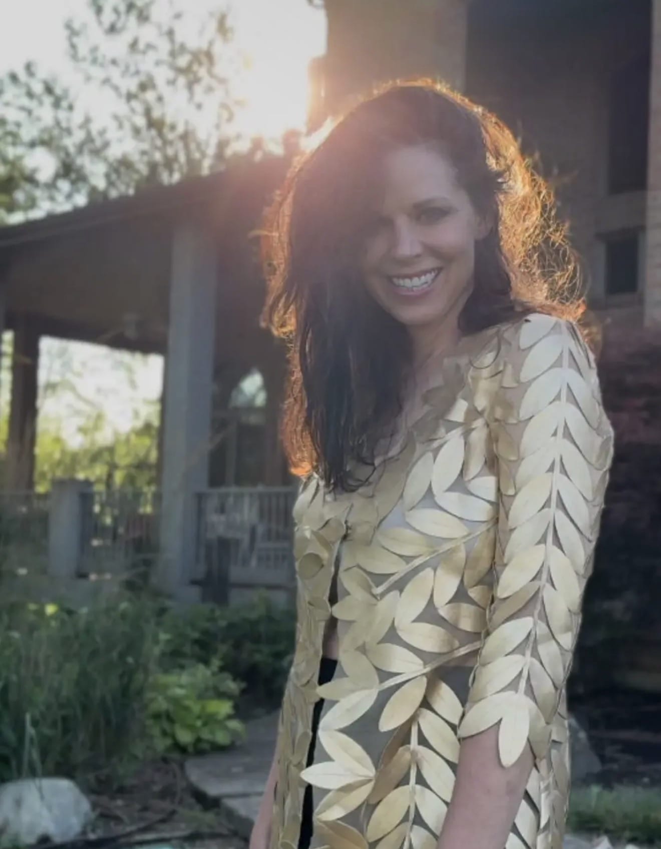Faux Leather Leaves 3/4 Sleeves Long Jacket in Gold