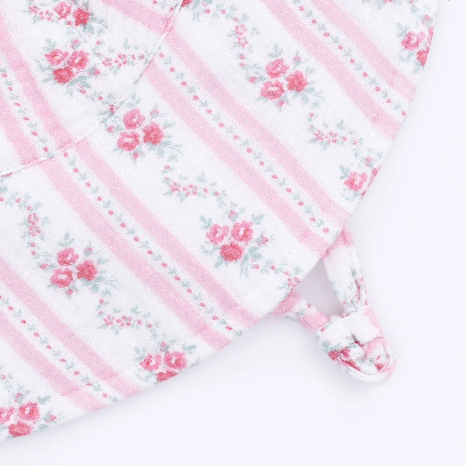 Winding Roses Stripe Wide Brim Sun Hat