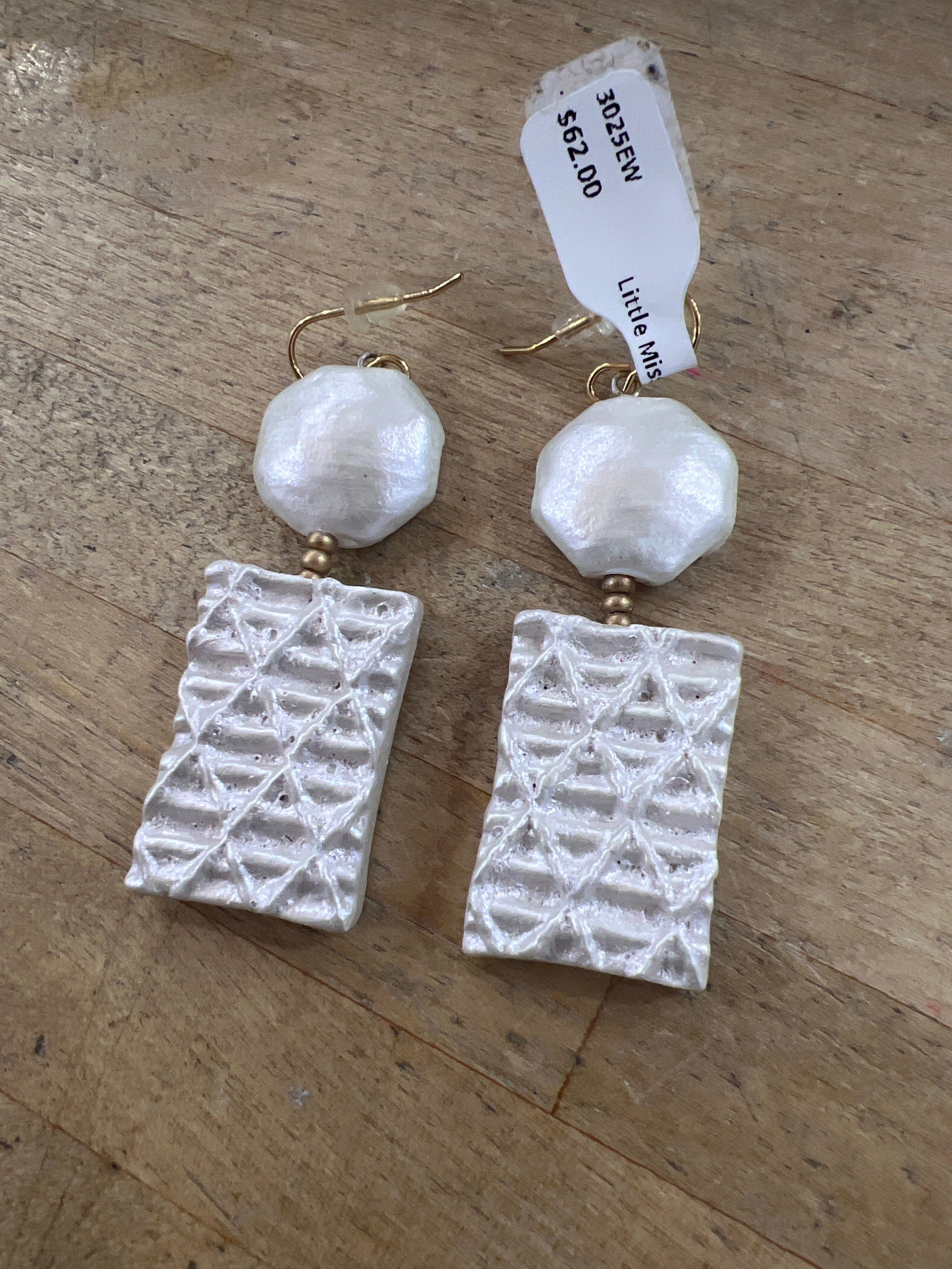 Carol Cassisa Carol Cassisa Le Louvre Blanc Earring - Little Miss Muffin Children & Home