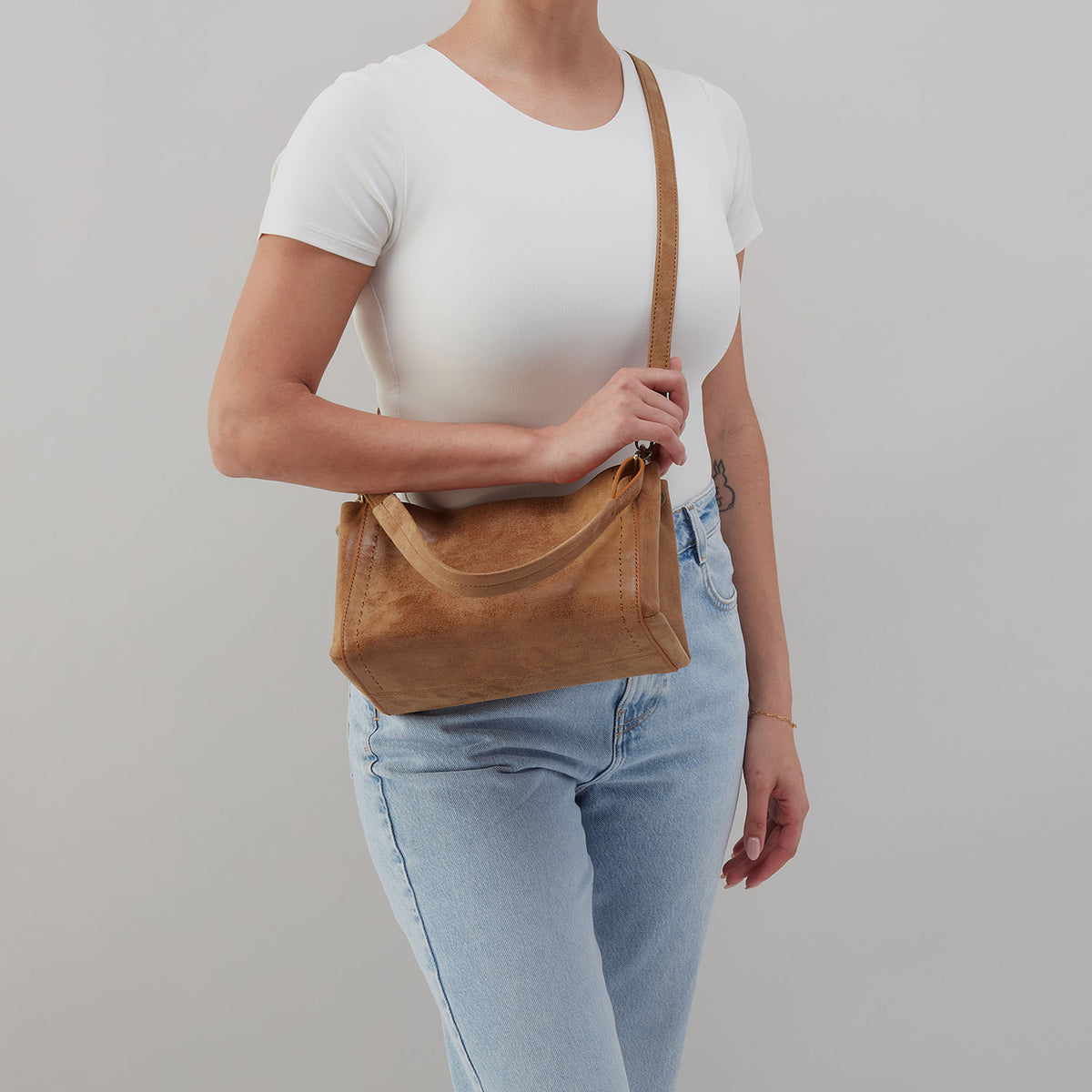 Seneca Shoulder Crossbody In Buffed Leather Whiskey