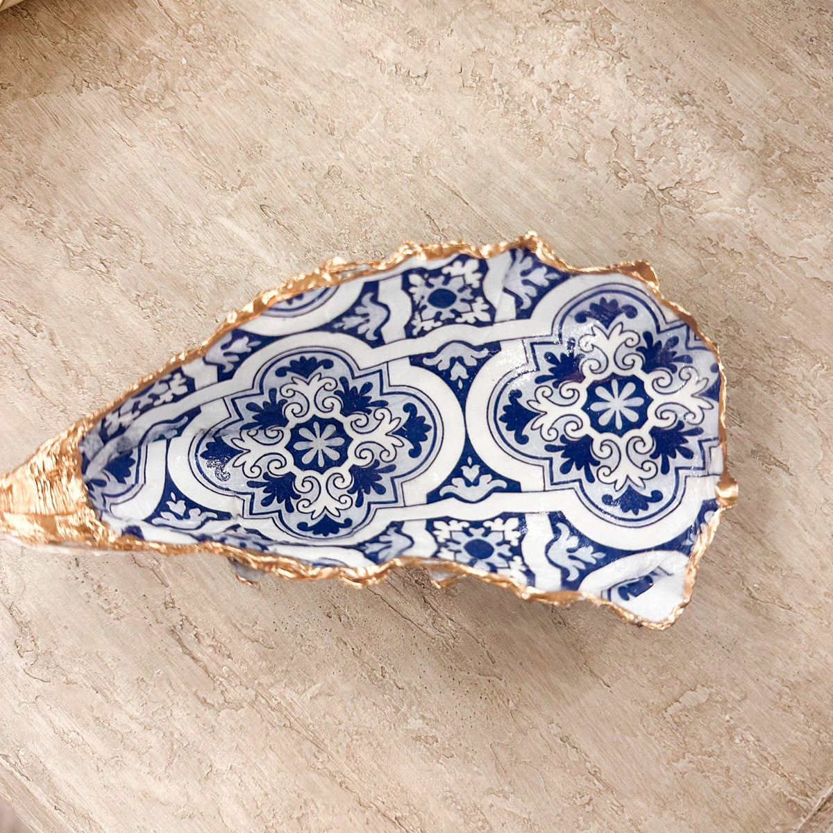 Portuguese Blue Tile Decoupage Ceramic Oyster Shells