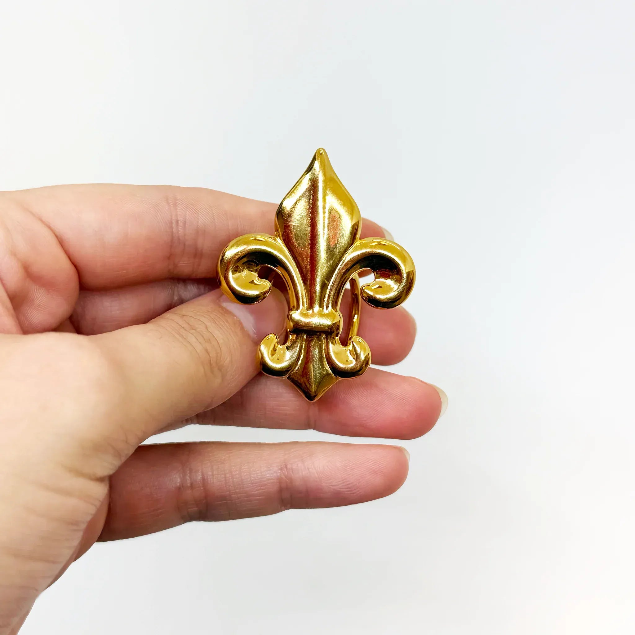 Fleur-de-lis Saturday Scarf™ Ring
