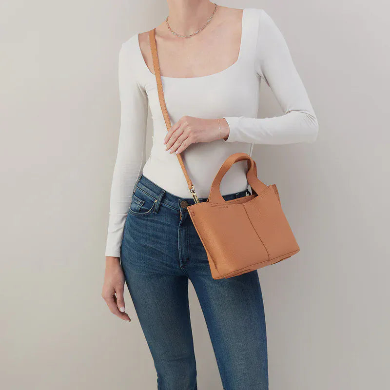 Vida Small Tote in Micro Pebbled Leather - Biscuit/Coconut