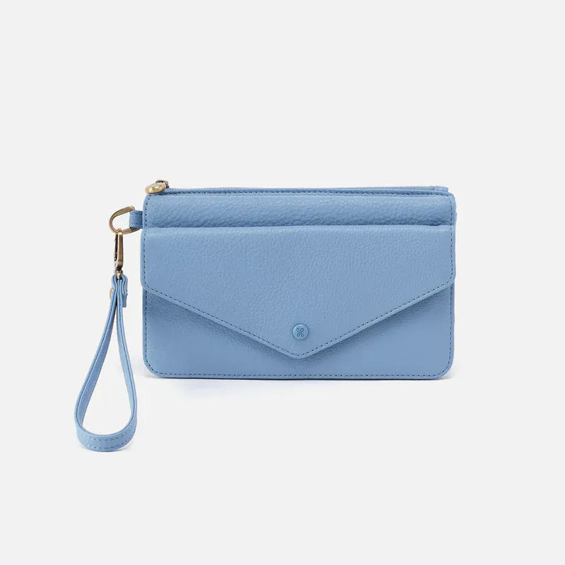 Goldie Wristlet in Pebbled Leather