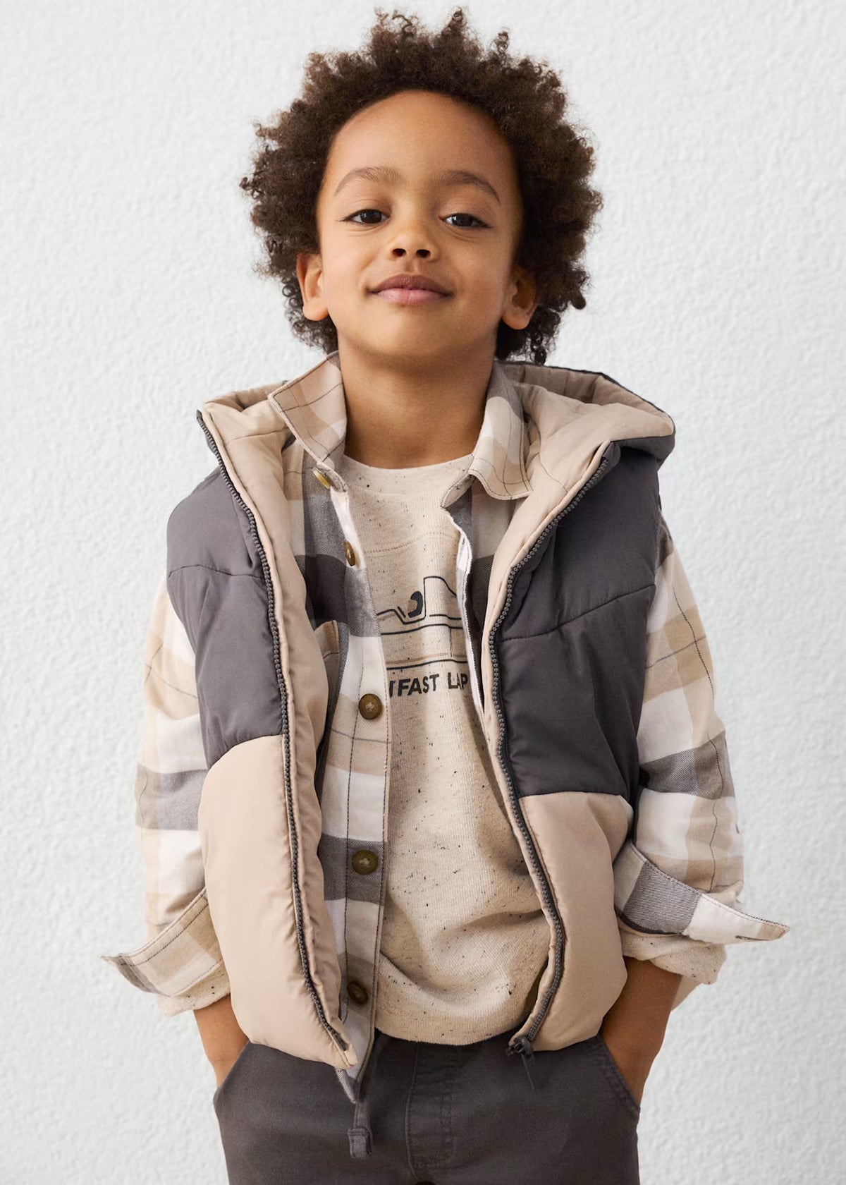 Reversible Hooded Zip Up Puffer Vest
