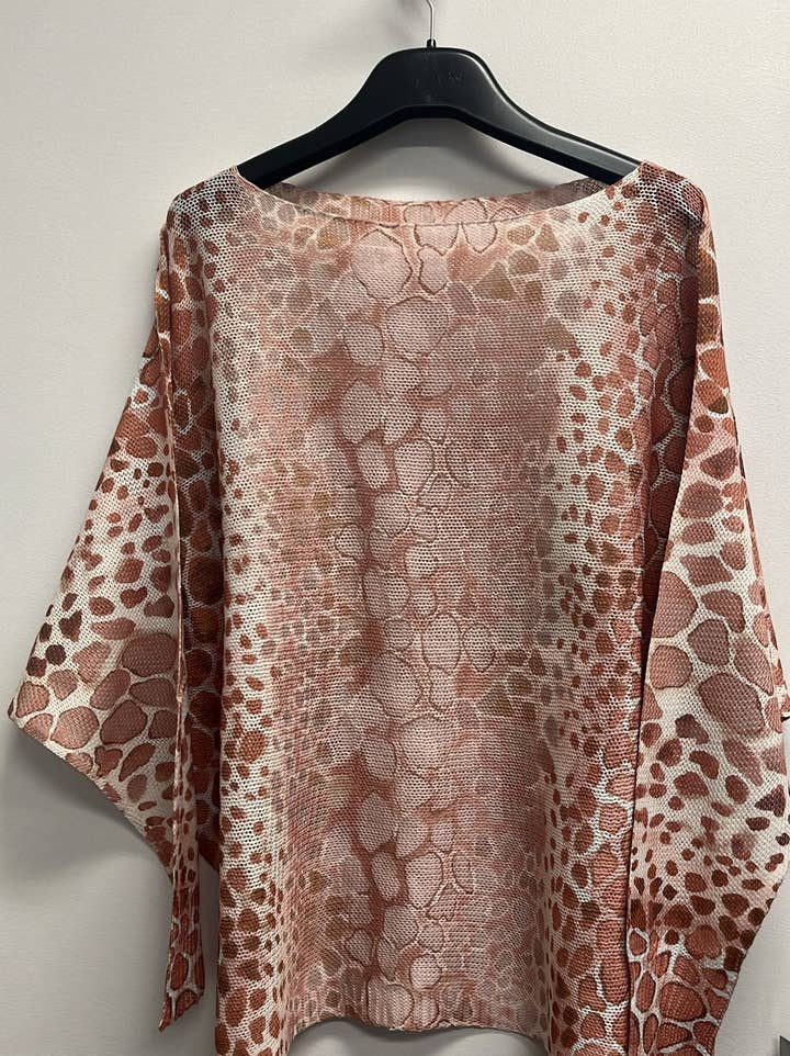 Beige Giraffe Print Round Neck Knit Sweater