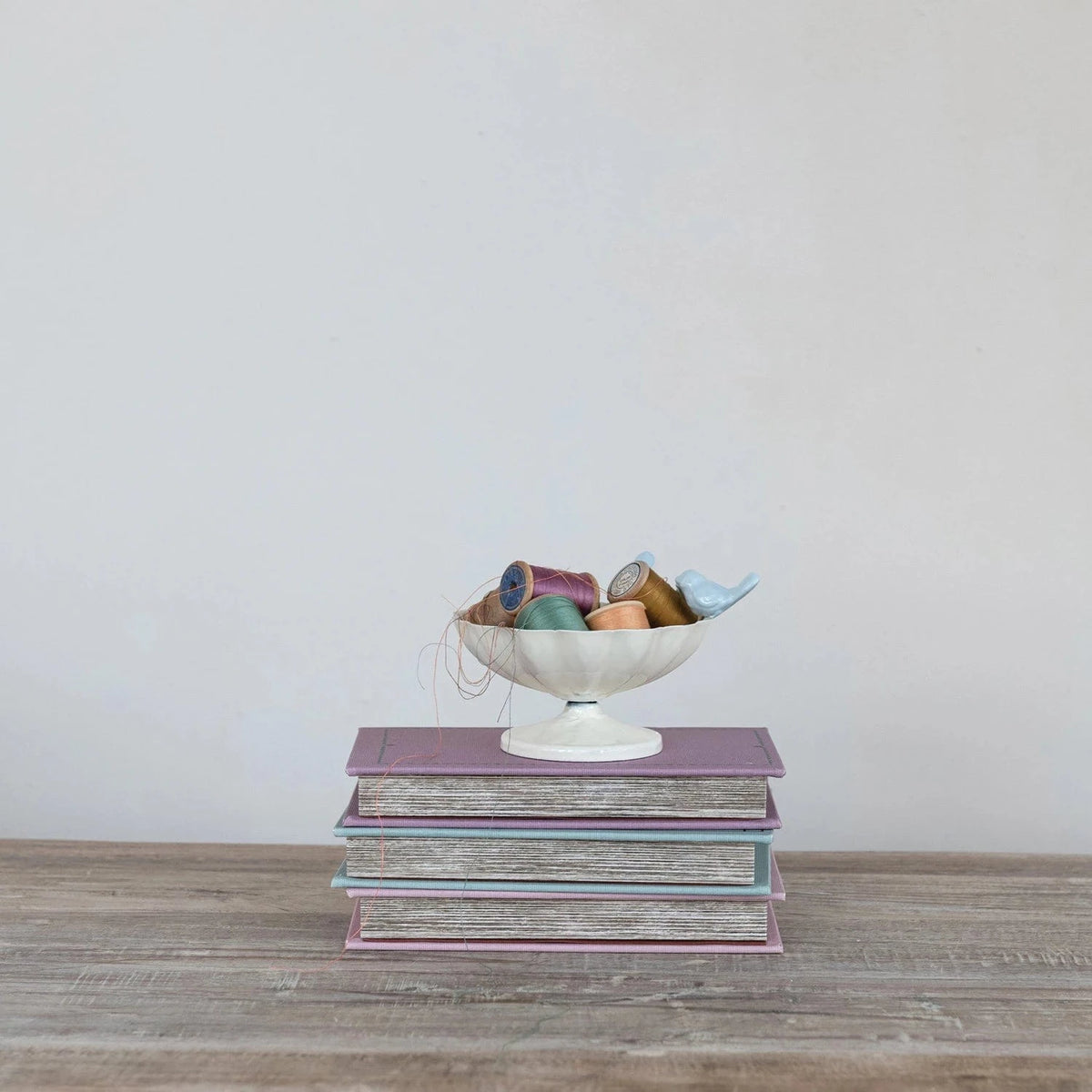 decorative bowl ewith 3 blue birds