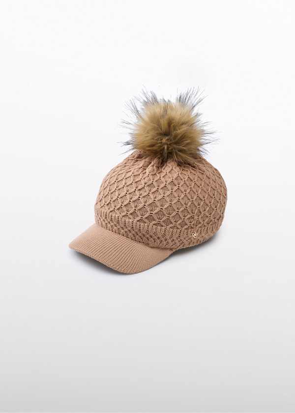 girls knit pom pom