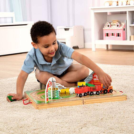 Melissa & Doug - Melissa & Doug Take-Along Farm - Little Miss Muffin Children & Home