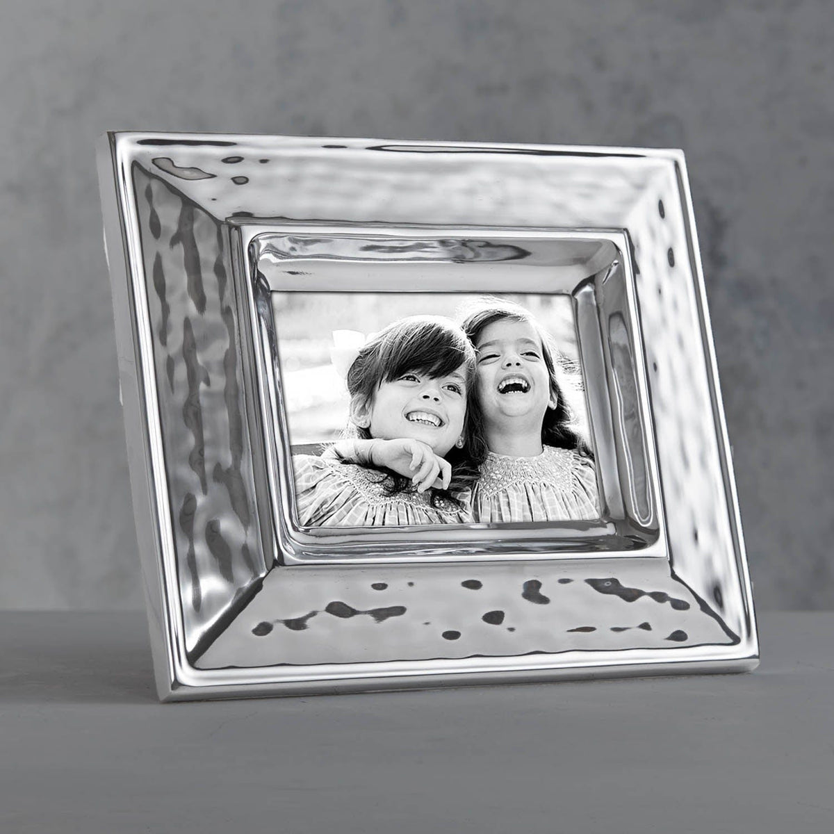 Beatriz Ball 6435 Frame, Soho Plain 5x7 Horizontal - Little Miss Muffin Children & Home