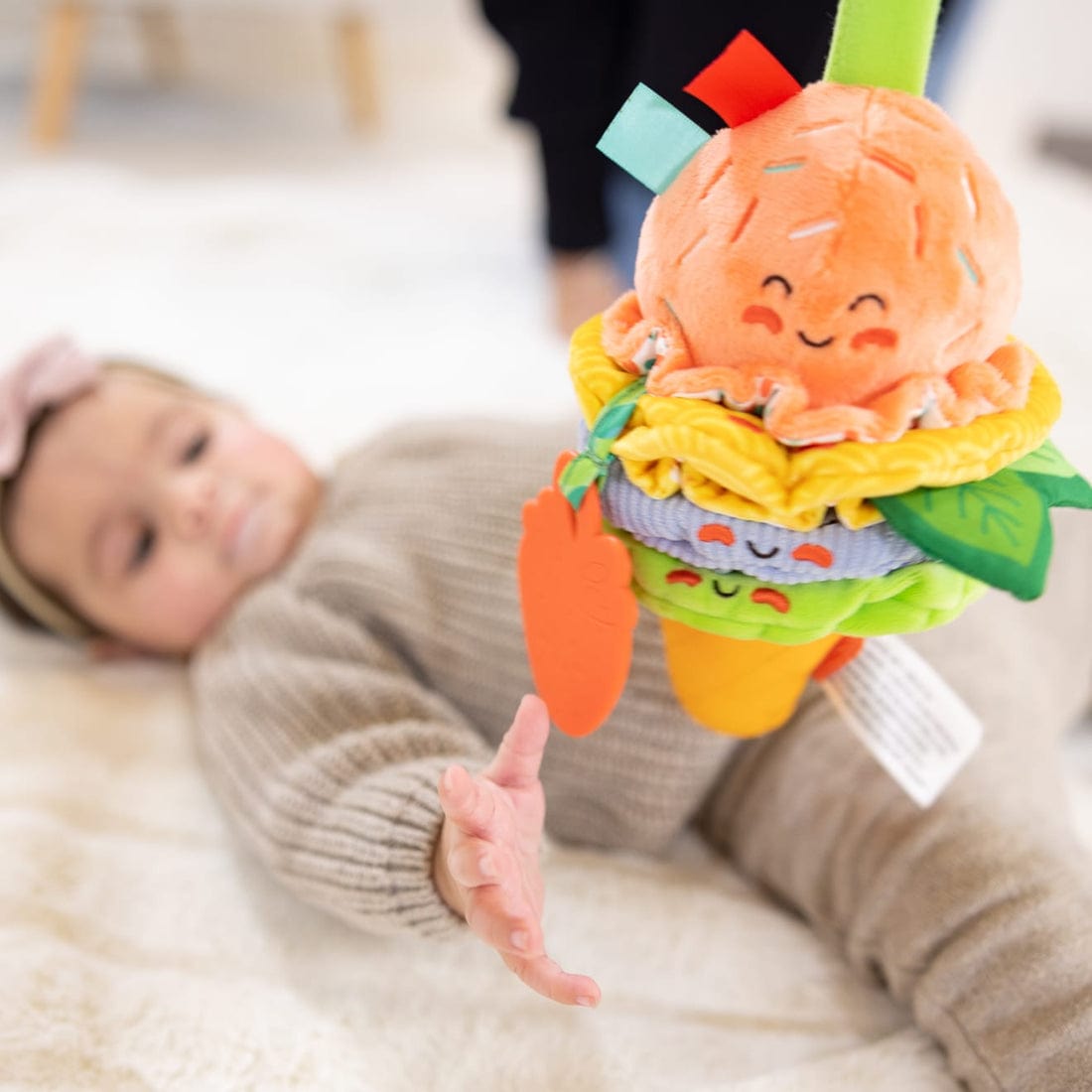 Melissa & Doug Melissa & Doug Ice Cream Take-Along Pull Toy - Little Miss Muffin Children & Home