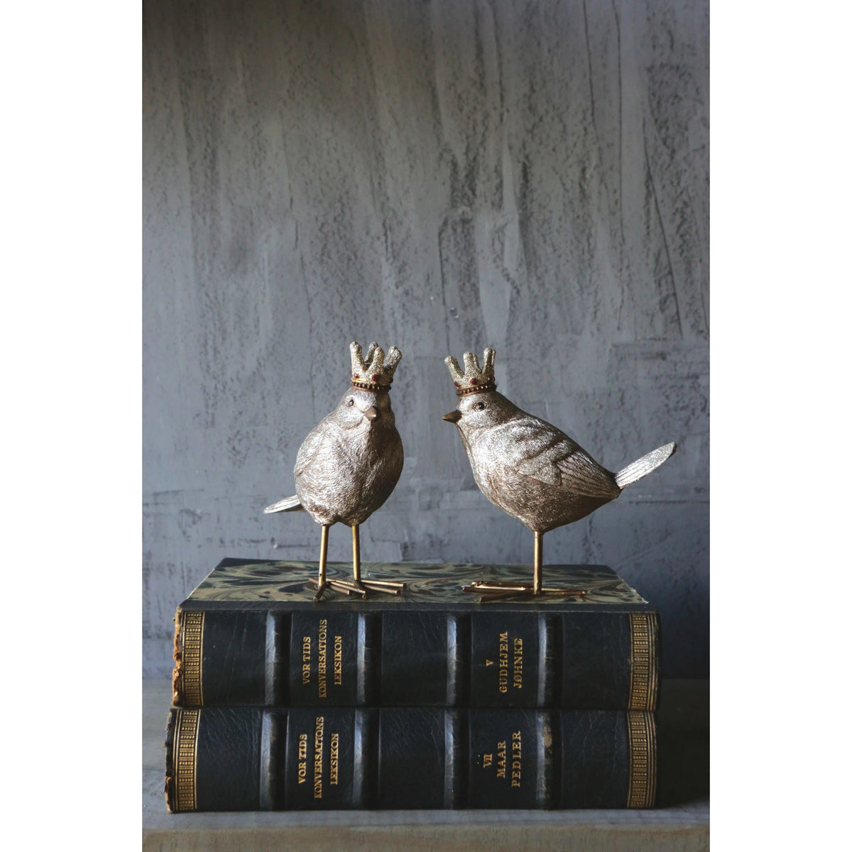 CCO - Creative Co-op Creative Co-op Crown Figurine Bird - Little Miss Muffin Children & Home