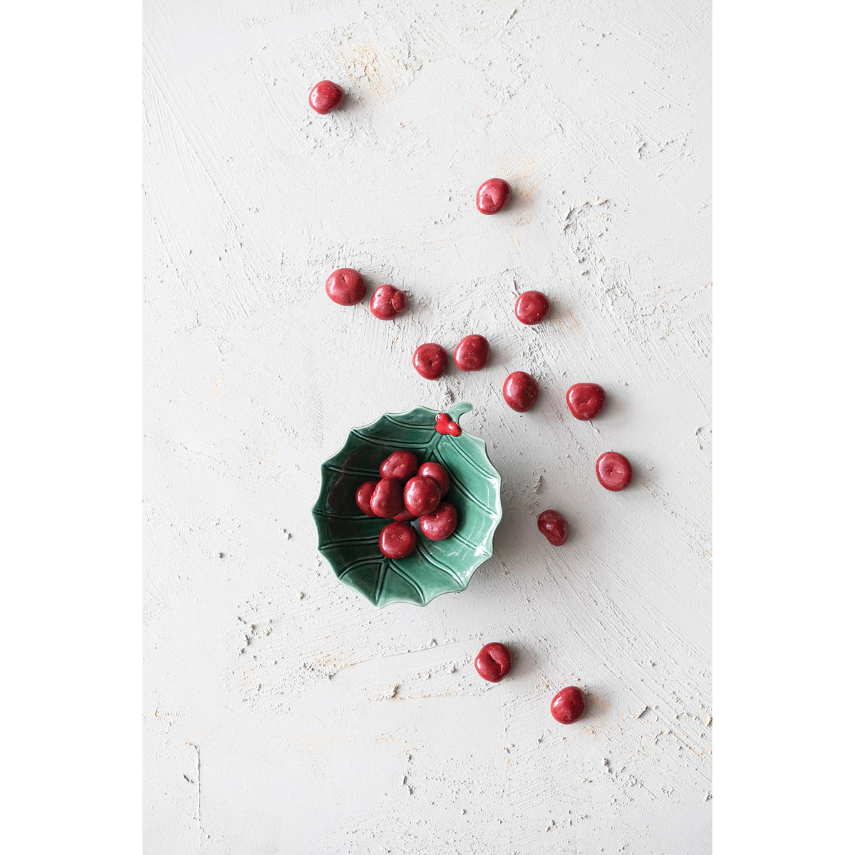 CCO - Creative Co-op Creative Co-op Stoneware Leaf Bowl - Little Miss Muffin Children & Home